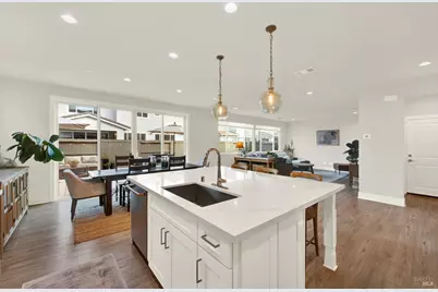 612 Periwinkle Drive, Vacaville, CA 95687 - Photo 40