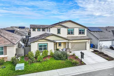 612 Periwinkle Drive, Vacaville, CA 95687 - Photo 2