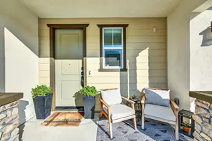 612 Periwinkle Dr, Vacaville, CA 95687 - Photo 14