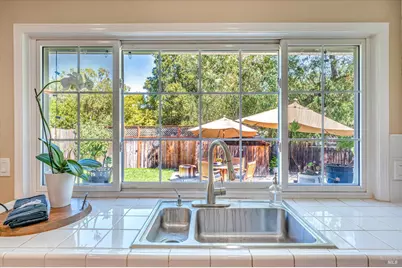 540 Marin Oaks Drive, Novato, CA 94949 - Photo 10