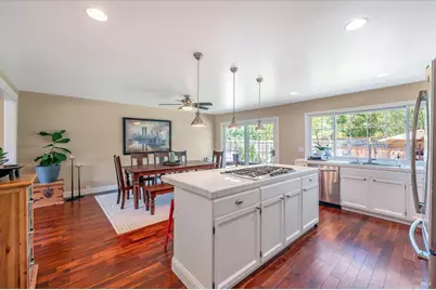 540 Marin Oaks Drive, Novato, CA 94949 - Photo 8