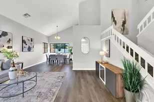 251 Woodstock Cir, Vacaville, CA 95687 - Photo 6