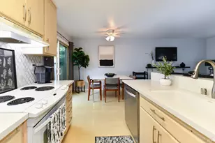 1118 Marina Dr, Napa, CA 94559 - Photo 16