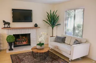 1118 Marina Dr, Napa, CA 94559 - Photo 12