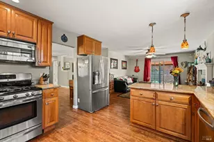 6381 San Francisco Ct, Rohnert Park, CA 94928 - Photo 18