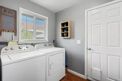 6381 San Francisco Court, Rohnert Park, CA 94928 - Photo 30