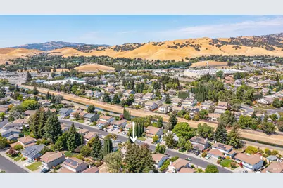 3265 Arroyo Drive, Fairfield, CA 94533 - Photo 96