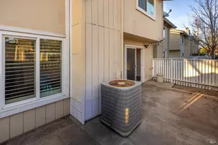 138 Arcadia Dr, Vacaville, CA 95687 - Photo 22