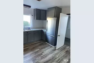 715 Bassett Street, Petaluma, CA 94952 - Photo 6