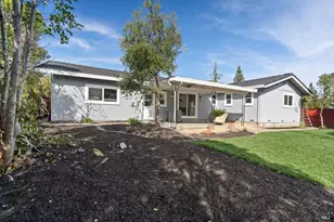 131 Healdsburg Ave, Cloverdale, CA 95425 - Photo 14