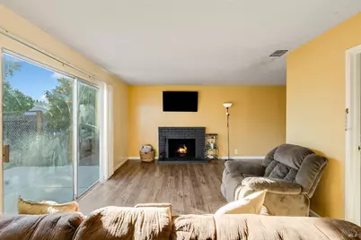 401 Shoveller Drive, Suisun City, CA 94585 - Photo 16