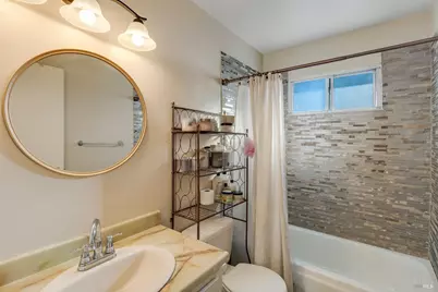 401 Shoveller Drive, Suisun City, CA 94585 - Photo 28