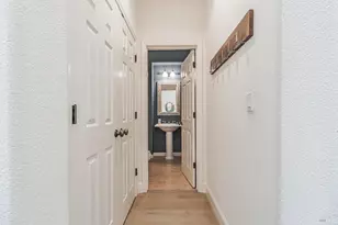 15 San Pablo Ct, Novato, CA 94949 - Photo 6