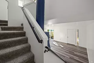 2125 W Steele Ln, Santa Rosa, CA 95403 - Photo 14