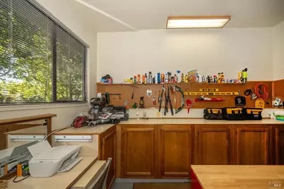 9636 Lakewood Drive, Windsor, CA 95492 - Photo 38