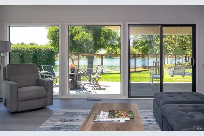 9636 Lakewood Drive, Windsor, CA 95492 - Photo 1