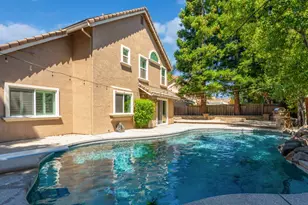 648 Forest Ridge Ln, Vacaville, CA 95687 - Photo 2