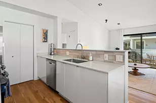 34 Schooner Ct, Richmond, CA 94804 - Photo 4