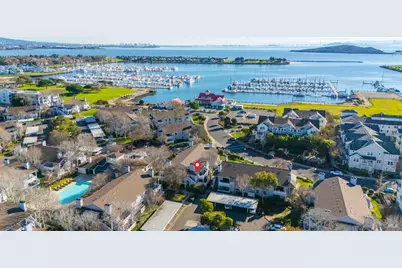 34 Schooner Court, Richmond, CA 94804 - Photo 1