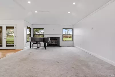 326 Singing Brook Circle, Santa Rosa, CA 95409 - Photo 8