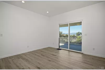 19285 Ravenhill Road, Hidden Valley Lake, CA 95467 - Photo 16