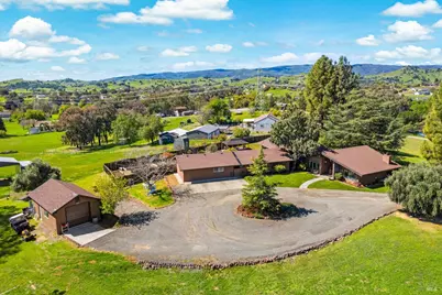 7748 Windsong Place, Vacaville, CA 95688 - Photo 2