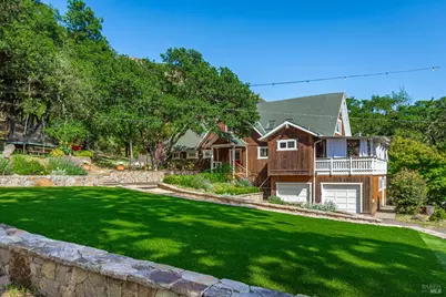 1114 Mount George Avenue, Napa, CA 94558 - Photo 8