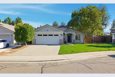 830 Green Drive, Dixon, CA 95620 - Photo 2