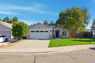 830 Green Dr, Dixon, CA 95620 - Photo 2