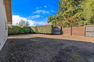 1506 Chablis Cir, Saint Helena, CA 94574 - Photo 34