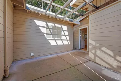 815 Dry Creek Road, Healdsburg, CA 95448 - Photo 32