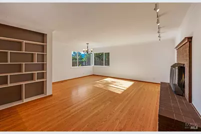 815 Dry Creek Road, Healdsburg, CA 95448 - Photo 8