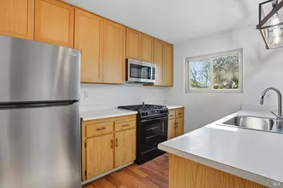 7236 Cadiz Court, Rohnert Park, CA 94928 - Photo 12