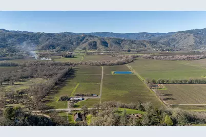 4900 Old River Road, Ukiah, CA 95482 - Photo 10