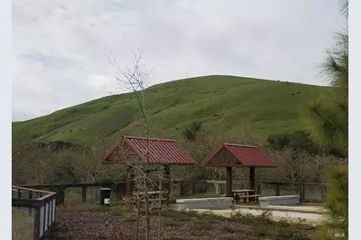 7280 Willow Creek Circle, Vallejo, CA 94591 - Photo 56