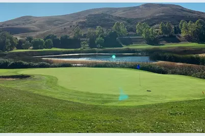 7280 Willow Creek Circle, Vallejo, CA 94591 - Photo 44