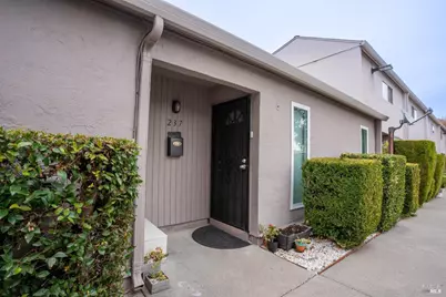 237 Del Loma Court, Fairfield, CA 94533 - Photo 1