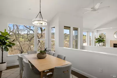 6 Oak Park Drive, Novato, CA 94945 - Photo 10