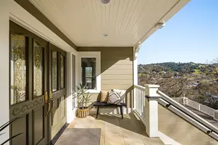 6 Oak Park Dr, Novato, CA 94945 - Photo 2