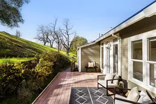 6 Oak Park Dr, Novato, CA 94945 - Photo 14