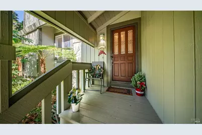 20 Carob Way, Novato, CA 94945 - Photo 6