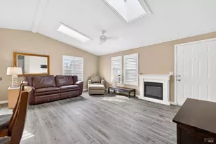 75 Candlewood Dr, Petaluma, CA 94954 - Photo 8