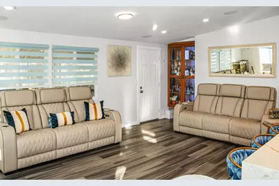 228 Yosemite Road, San Rafael, CA 94903 - Photo 2