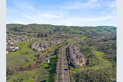 8356 Bennington Court, Vallejo, CA 94591 - Photo 36