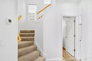 8356 Bennington Ct, Vallejo, CA 94591 - Photo 14