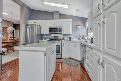 817 Corte Azul Court, Rohnert Park, CA 94928 - Photo 12