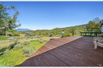 5809 Sharp Road, Calistoga, CA 94515 - Photo 22