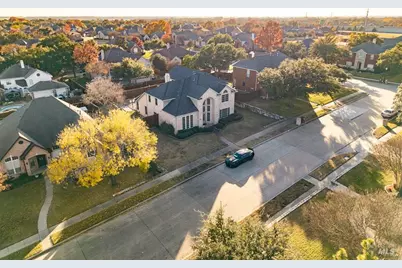 5106 Saint Charles Drive, Outside California, CA 75088 - Photo 2