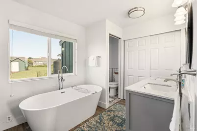 33440 Pacific Way, Fort Bragg, CA 95437 - Photo 10