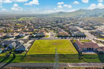 275 Rolling Sage Circle, Vacaville, CA 95688 - Photo 20